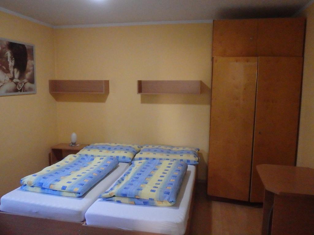 Privat Jan Veres Rajecke Teplice Ruang foto